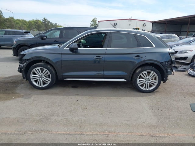 WA1BNAFY1J2005401 Audi Q5 2.0t Premium/2.0t Tech Premium