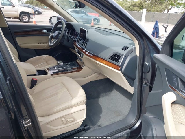WA1BNAFY1J2005401 Audi Q5 2.0t Premium/2.0t Tech Premium