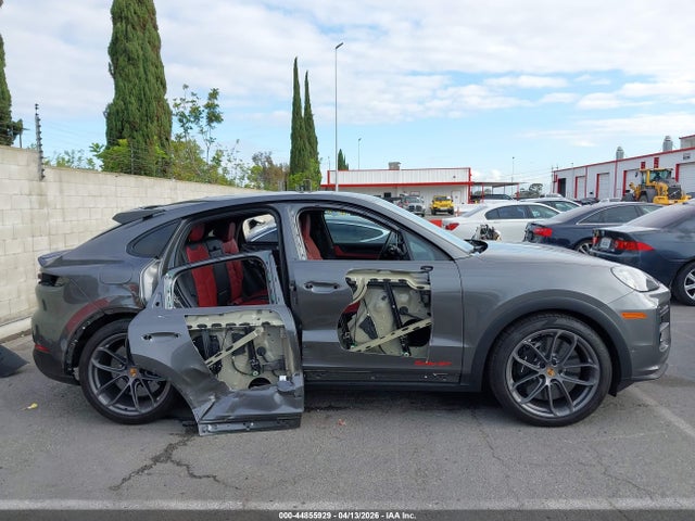 WP1BK2AY4SDA49117 Porsche Cayenne Coupe Turbo Gt