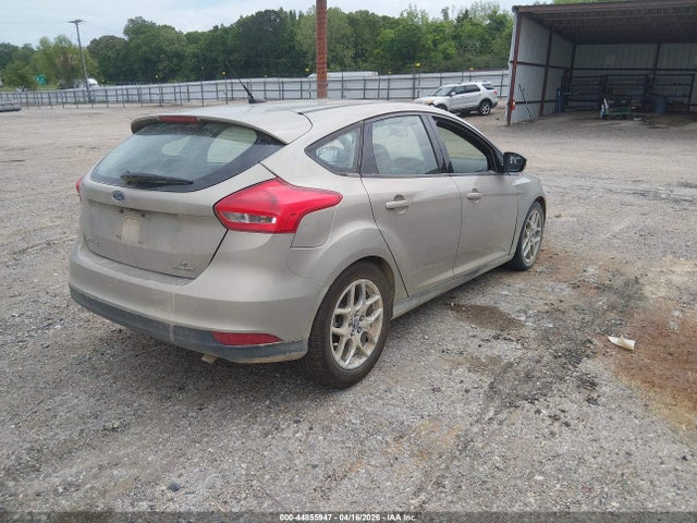 44855947 :رقم المزاد ، 1FADP3K28FL336005 vin ، 2015 Ford Focus Se مزاد بيع