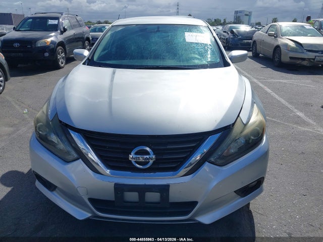 1N4AL3AP8GC252165 Nissan Altima 2.5 Sr