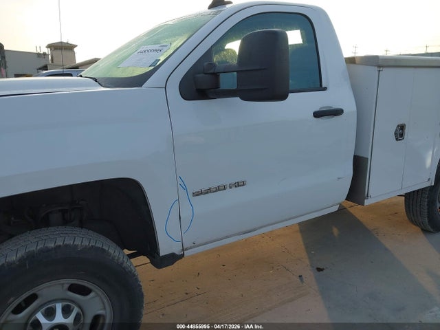 1GB0CUEG0GZ298225 Chevrolet Silverado 2500hd Wt