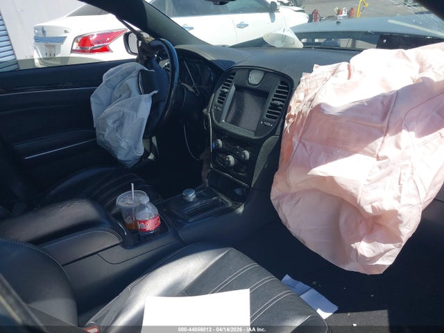 Aukcja sprzedaży 2019 Chrysler 300 300s, vin: 2C3CCABTXKH689825, numer aukcji: 44856013