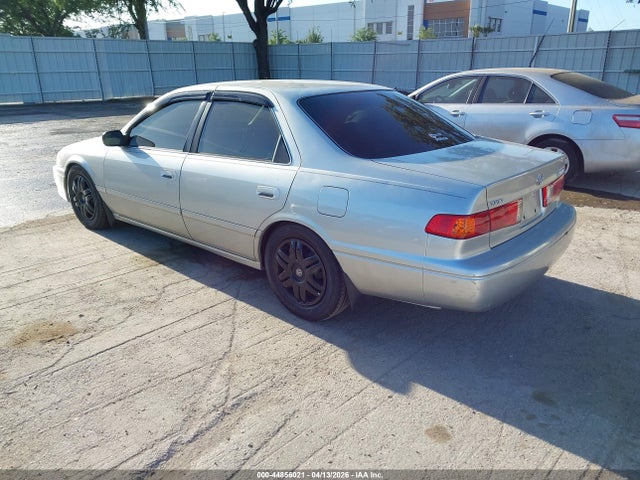 2001 TOYOTA CAMRY 4T1BG22K91U816502 Photo 2