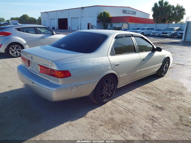 2001 TOYOTA CAMRY 4T1BG22K91U816502 Photo 3