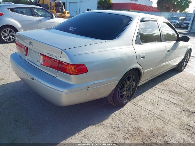 2001 TOYOTA CAMRY 4T1BG22K91U816502 Photo 5