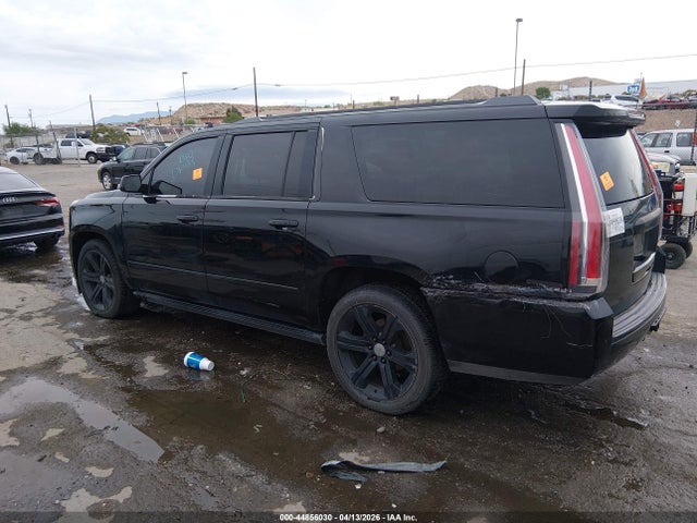 2017 GMC YUKON XL 1GKS2HKJ5HR140239 Photo 2