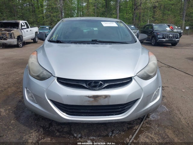 Продаж на аукціоні авто 2013 Hyundai Elantra Gls/limited, vin: KMHDH4AE0DU500584, номер лоту: 44856049