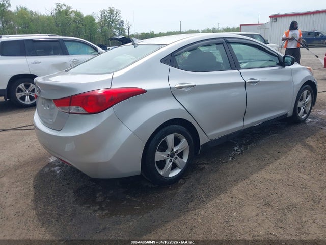 Продаж на аукціоні авто 2013 Hyundai Elantra Gls/limited, vin: KMHDH4AE0DU500584, номер лоту: 44856049