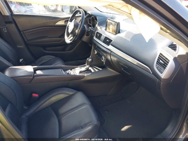 Продаж на аукціоні авто 2017 Mazda Mazda3 Touring, vin: 3MZBN1V70HM116441, номер лоту: 44856074