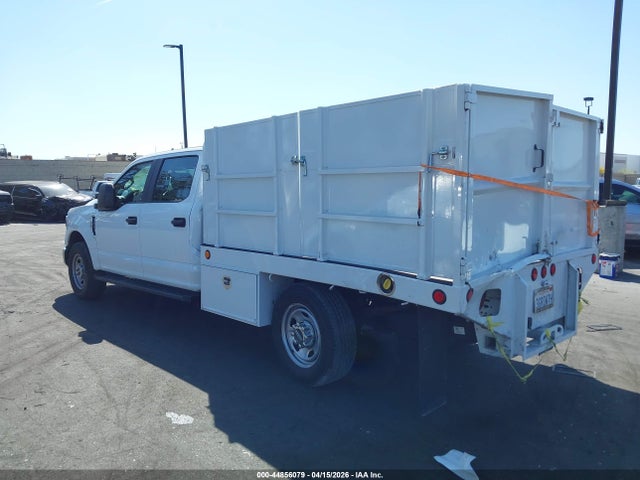 1FD8W3E6XMED90979 Ford F-350 Chassis Xl