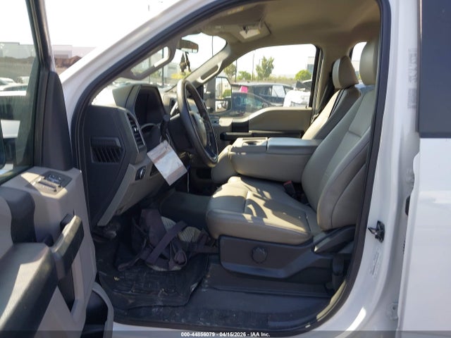 1FD8W3E6XMED90979 Ford F-350 Chassis Xl