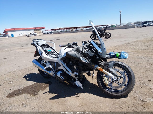 Продаж на аукціоні авто 2022 Bmw R 1250 Rt, vin: WB10L0306N6F91684, номер лоту: 44856092