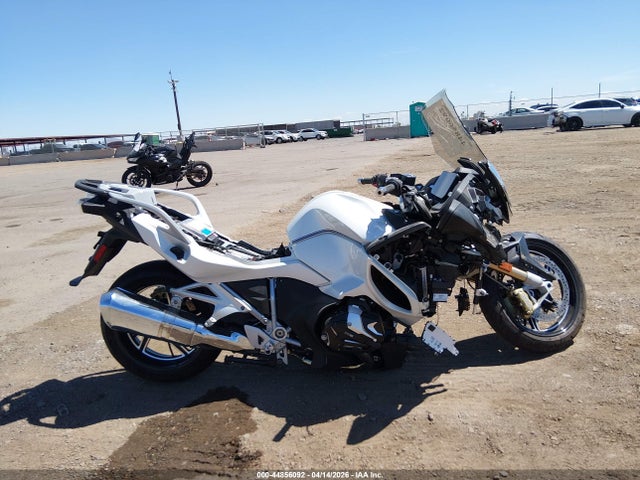 2022 BMW R 1250 WB10L0306N6F91684 Photo 3