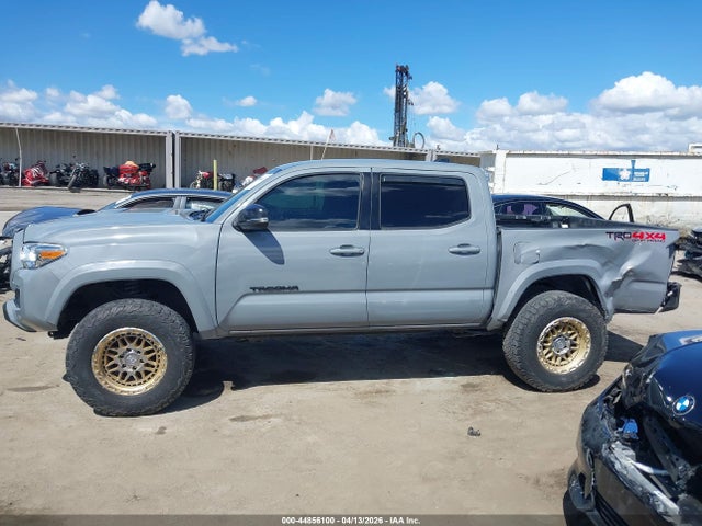 3TMCZ5AN5LM345326 Toyota Tacoma Trd Sport