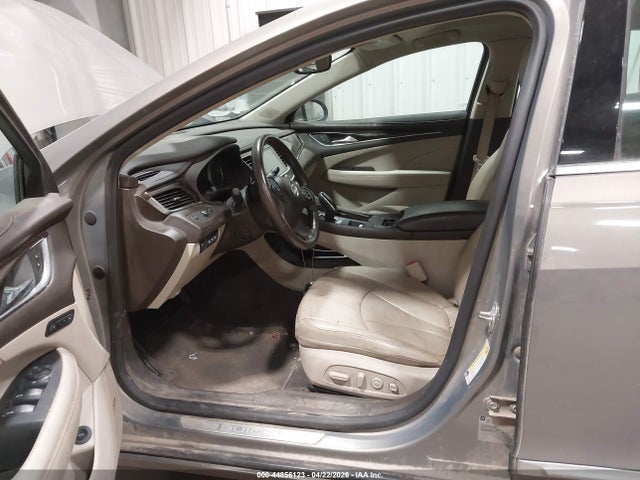 44856123 :رقم المزاد ، 1G4ZR5SSXHU130179 vin ، 2017 Buick Lacrosse Premium مزاد بيع