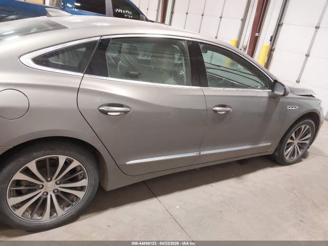 44856123 :رقم المزاد ، 1G4ZR5SSXHU130179 vin ، 2017 Buick Lacrosse Premium مزاد بيع