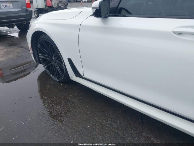 44856144 :رقم المزاد ، WBA7E2C53GG546969 vin ، 2016 Bmw 740i مزاد بيع