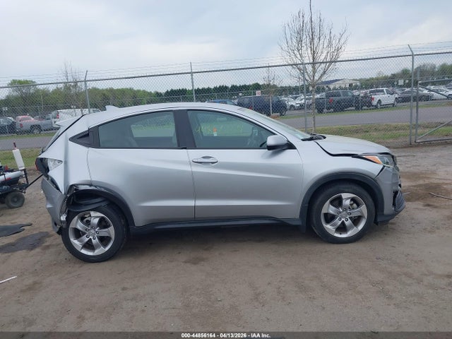 Продаж на аукціоні авто 2020 Honda Hr-v Awd Lx, vin: 3CZRU6H34LM723410, номер лоту: 44856164