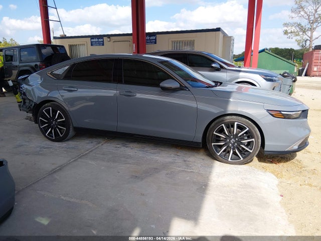 Продажа на аукционе авто 2025 Honda Accord Hybrid Touring, vin: 1HGCY2F86SA056957, номер лота: 44856193