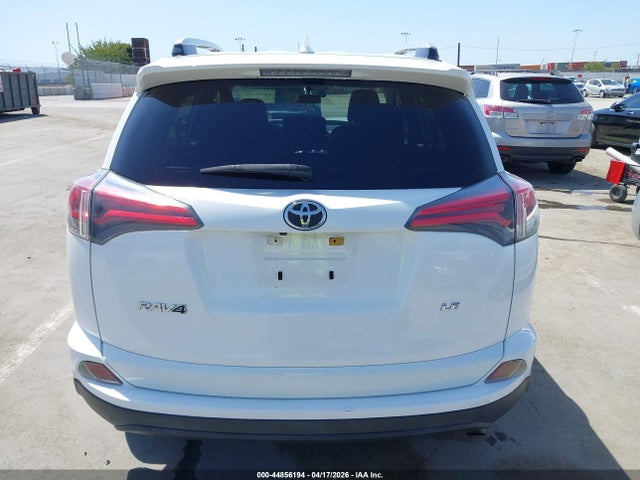 JTMZFREV9GJ089862 Toyota RAV4 LE