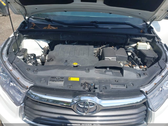 2015 TOYOTA HIGHLANDER 5TDBKRFH4FS074421 Photo 9
