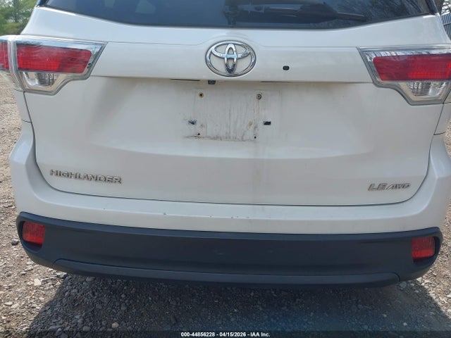 2015 TOYOTA HIGHLANDER 5TDBKRFH4FS074421 Photo 5