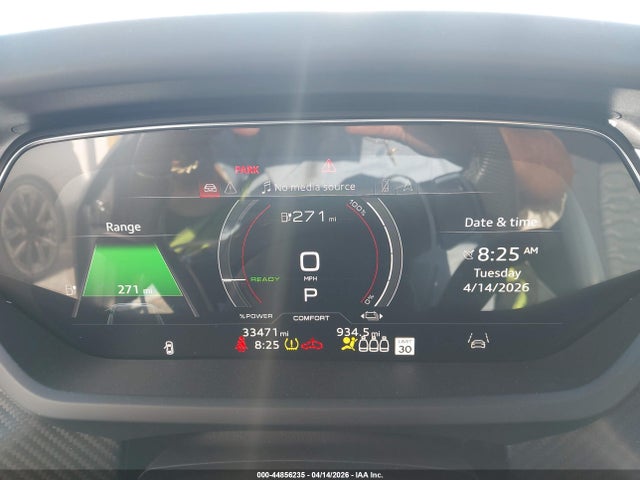 Aukcja sprzedaży 2023 Audi E-tron Gt Premium Plus Quattro, vin: WAUCJBFW2P7004549, numer aukcji: 44856235