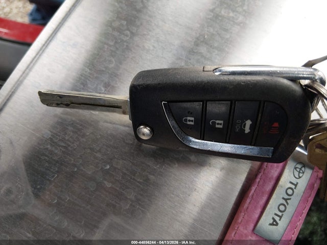 JTDEPRAE5LJ032263 Toyota COROLLA LE
