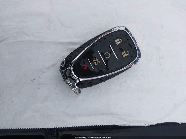 1G1ZD5ST7NF143931 Chevrolet Malibu Fwd Lt
