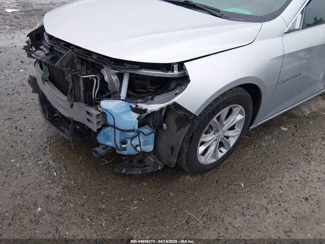 1G1ZD5ST7NF143931 Chevrolet Malibu Fwd Lt