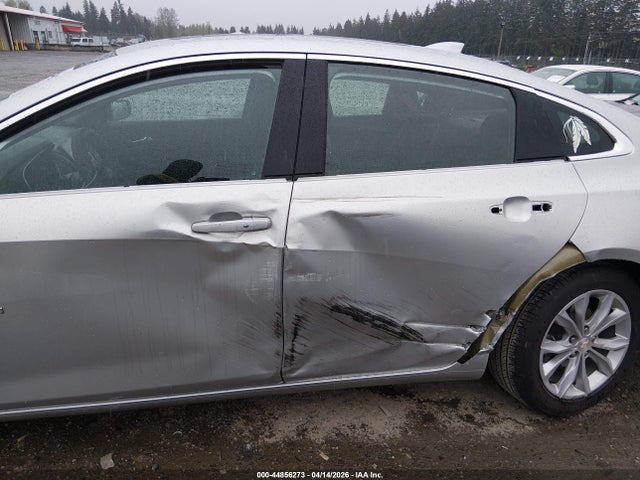 1G1ZD5ST7NF143931 Chevrolet Malibu Fwd Lt