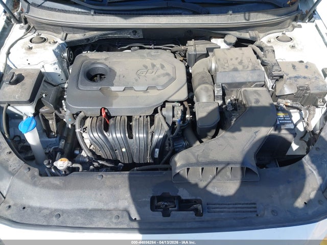 5NPE24AF0KH765208 Hyundai SONATA SE
