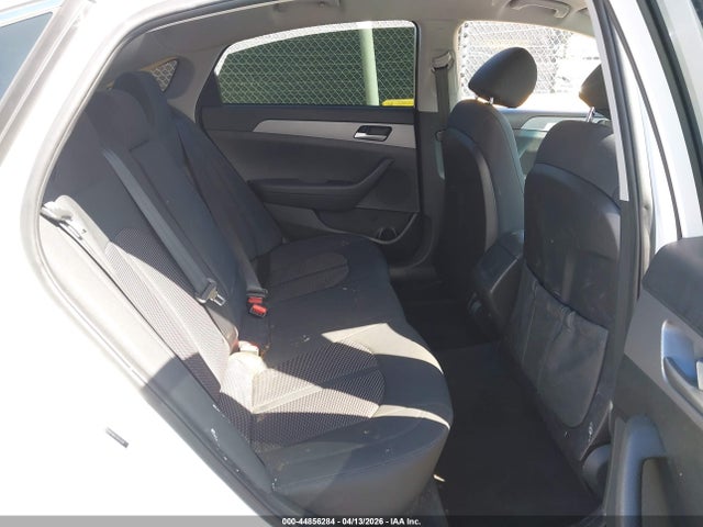 5NPE24AF0KH765208 Hyundai SONATA SE