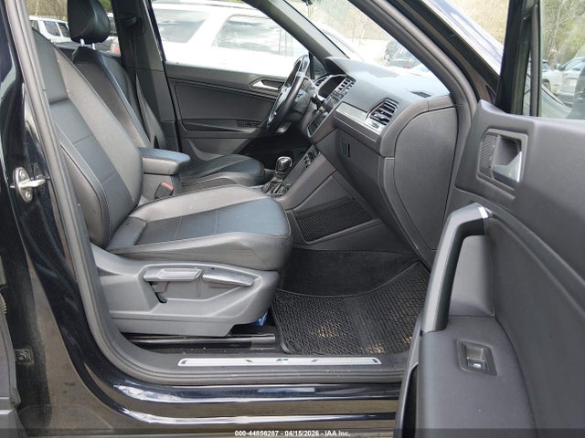 2019 Volkswagen Tiguan მანქანა იყიდება აუქციონზე, vin: 3VV3B7AX3KM094596, აუქციონის ნომერი: 44856287