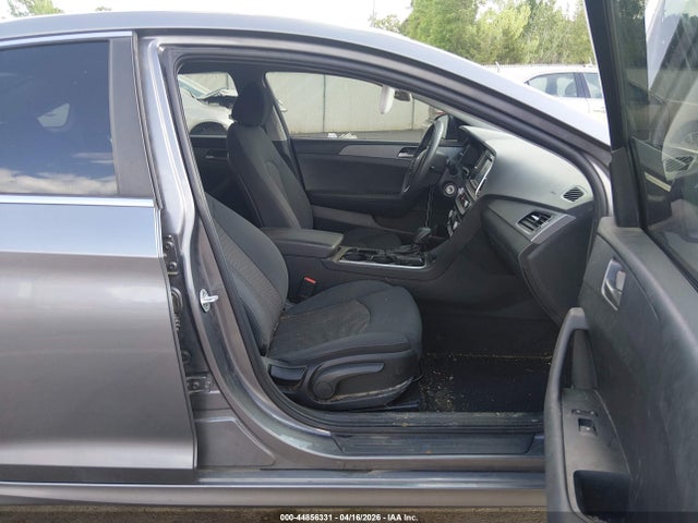 Продажа на аукционе авто 2018 Hyundai Sonata Se, vin: 5NPE24AF0JH715391, номер лота: 44856331