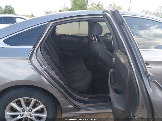 Продажа на аукционе авто 2018 Hyundai Sonata Se, vin: 5NPE24AF0JH715391, номер лота: 44856331