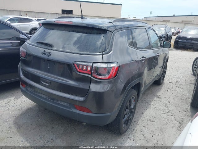 44856333 :رقم المزاد ، 3C4NJDBB4NT171935 vin ، 2022 Jeep Compass Altitude 4x4 مزاد بيع