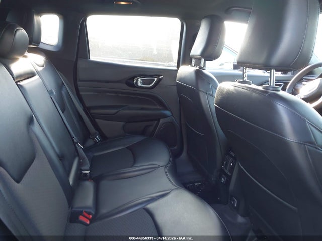 44856333 :رقم المزاد ، 3C4NJDBB4NT171935 vin ، 2022 Jeep Compass Altitude 4x4 مزاد بيع