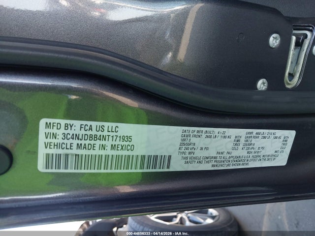 44856333 :رقم المزاد ، 3C4NJDBB4NT171935 vin ، 2022 Jeep Compass Altitude 4x4 مزاد بيع