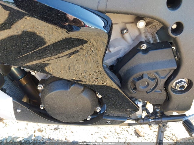 JKBZXVM14SA009211 Kawasaki Zx1002 M