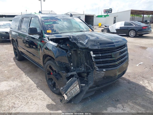 2017 Cadillac Escalade Esv Platinum მანქანა იყიდება აუქციონზე, vin: 1GYS4KKJ2HR317830, აუქციონის ნომერი: 44856369