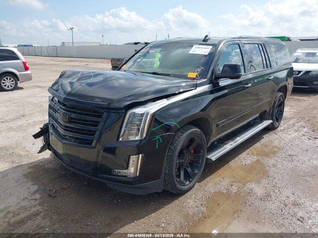 Продаж на аукціоні авто 2017 Cadillac Escalade Esv Platinum, vin: 1GYS4KKJ2HR317830, номер лоту: 44856369