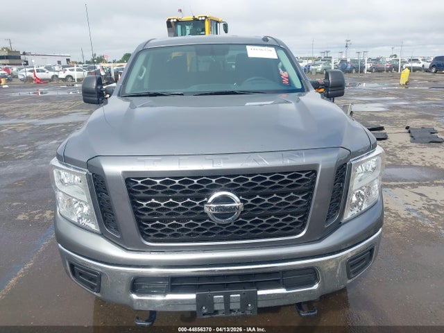44856370 :رقم المزاد ، 1N6AA1F31KN505900 vin ، 2019 Nissan Titan Xd Sv Gas مزاد بيع
