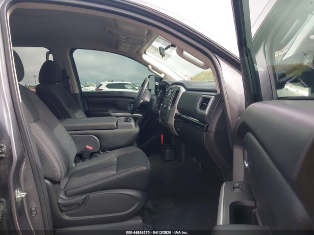 44856370 :رقم المزاد ، 1N6AA1F31KN505900 vin ، 2019 Nissan Titan Xd Sv Gas مزاد بيع