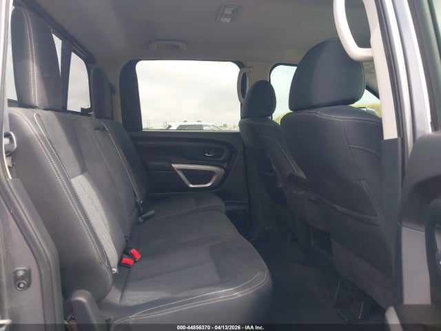 44856370 :رقم المزاد ، 1N6AA1F31KN505900 vin ، 2019 Nissan Titan Xd Sv Gas مزاد بيع