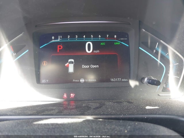 44856384 :رقم المزاد ، 5FNRL6H72JB079290 vin ، 2018 Honda Odyssey Ex-l مزاد بيع