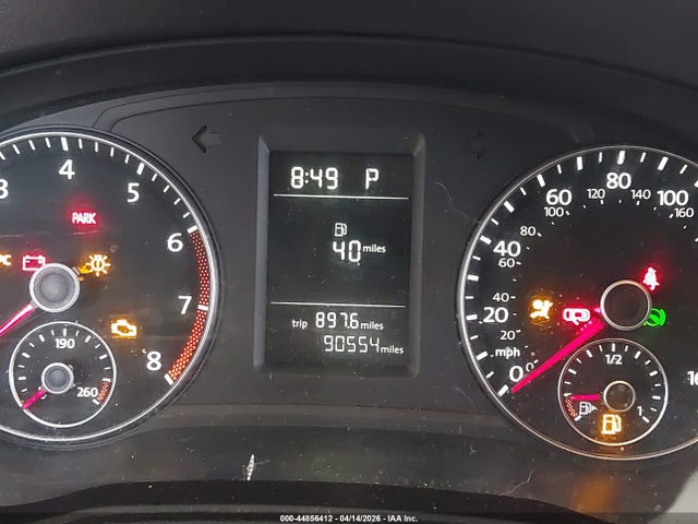 1VWAT7A35EC091315 Volkswagen Passat 1.8t S