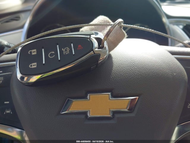1G1ZE5ST3RF142486 Chevrolet Malibu Fwd 2lt