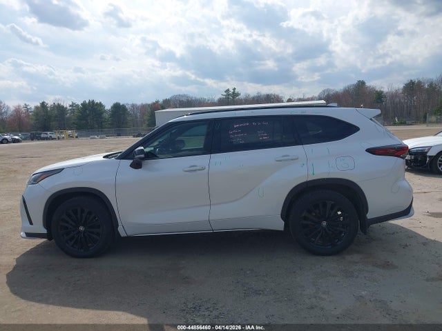 Toyota Highlander Xse 2024 5TDKDRBH1RS560981 Image 14